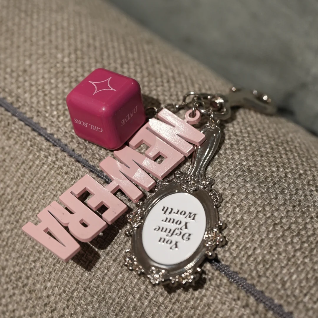 Girl Boss Mini Sculpture Bundle - Pink - Image 2