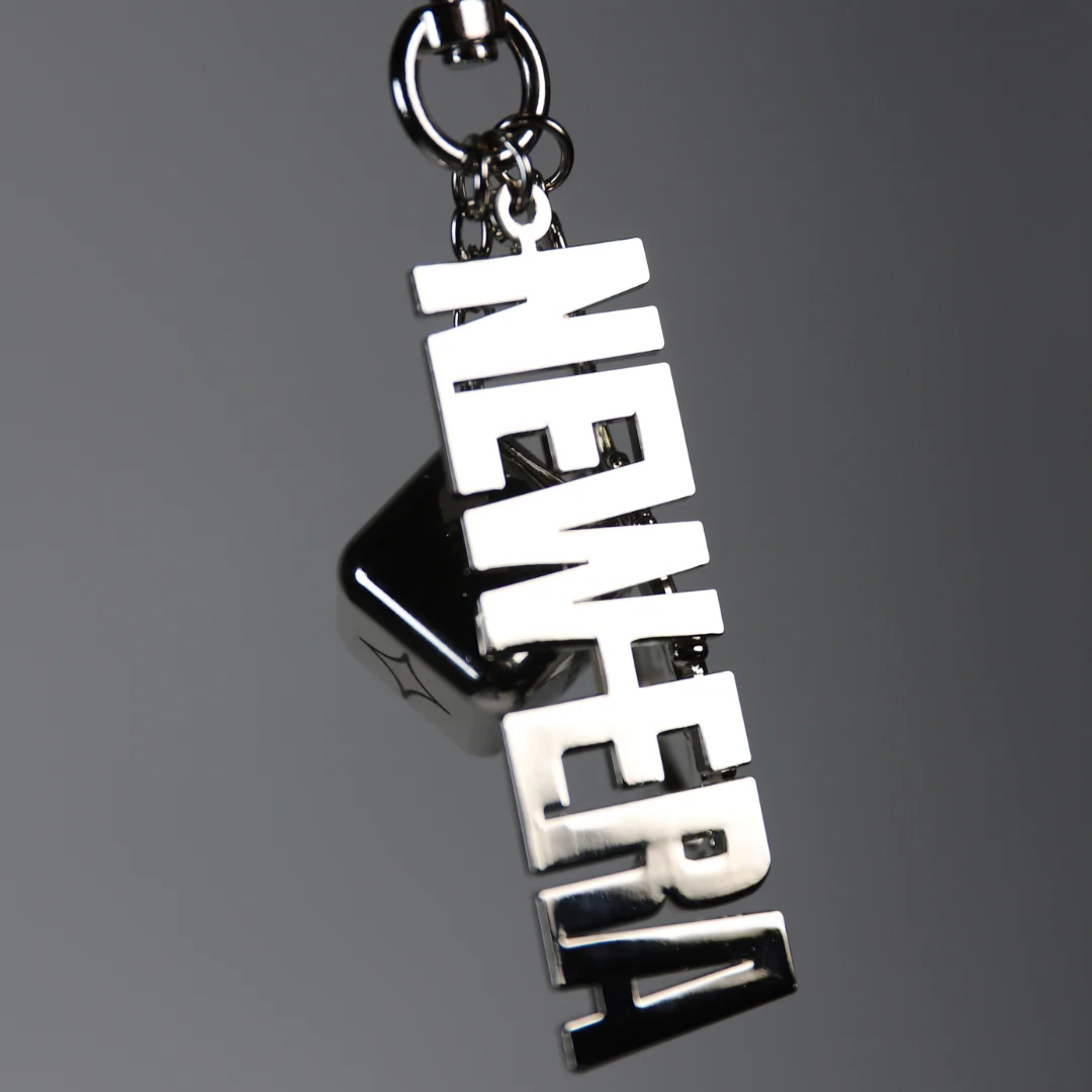 Girl Boss Mini Sculpture Bundle - Silver - Image 4